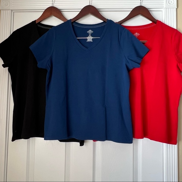 LOT of 3! St. John's Bay Short Sleeve Tees - Picture 1 of 10